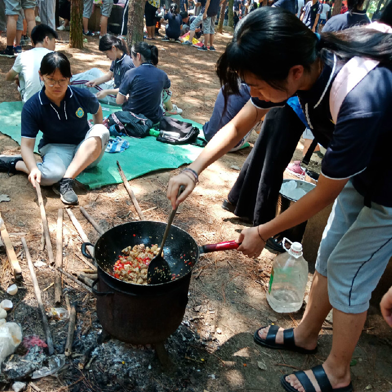 基地负责人总结,点评了学生们在此次农训中的表现并为在本次活动中